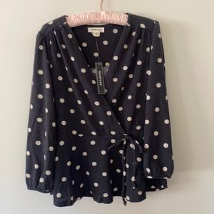 Monteau Los Angeles Sweater Top Gray Sz LG Great Style —NEW—with Tags Perfect